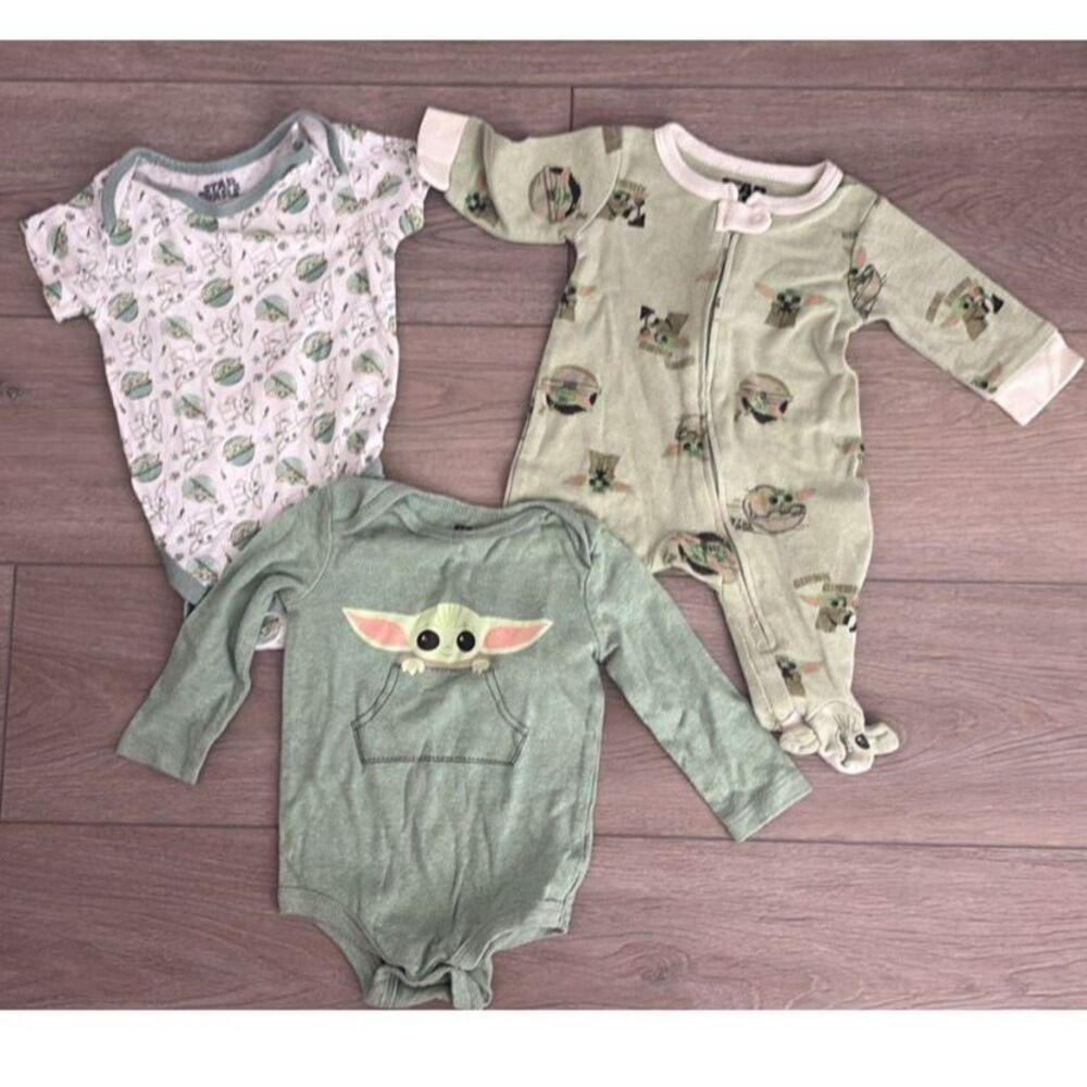 Star Wars Baby Yoda Grogu 3 Piece Bundle 3M 12M 18M Sleeper Bodysuits Lot